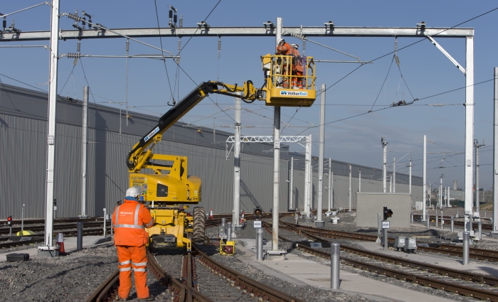 MEWP working an overhead line